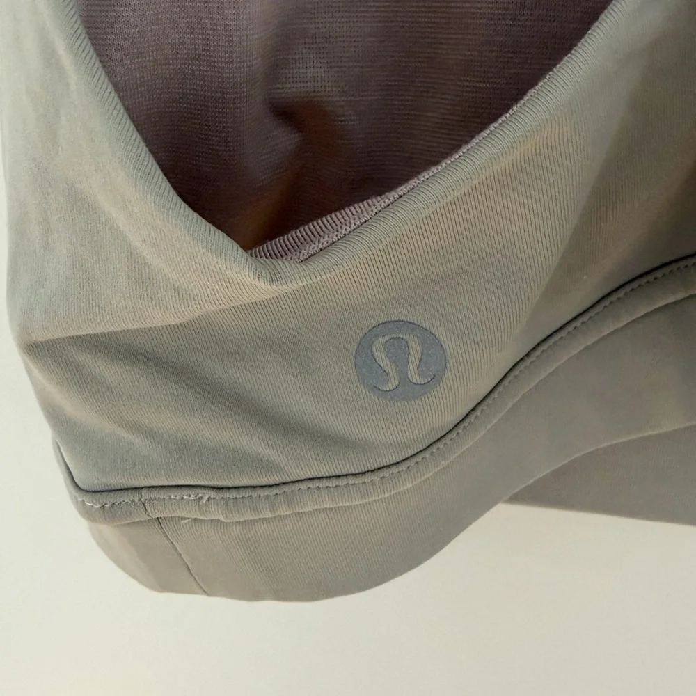 Lululemon Forward Fold Bra, Light Support, C/D Cups, Rhino Grey - Picture 3 of 3